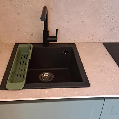 Il Porto E Di Casa 特拉尼