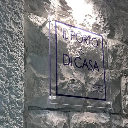 Il Porto E Di Casa 度假居 *
