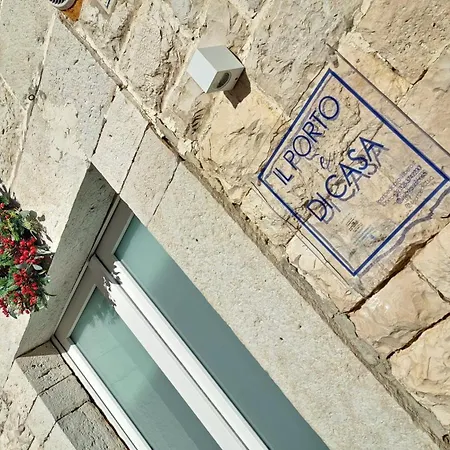 Il Porto E Di Casa