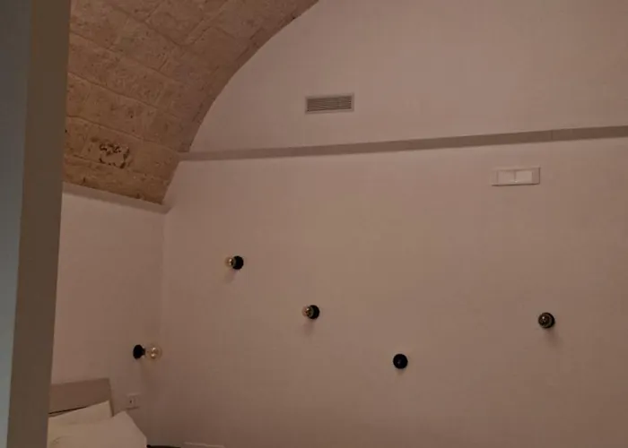 Il Porto E Di Casa * טרני