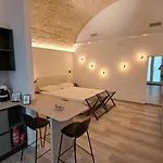 Il Porto E Di Casa Trani