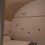 Il Porto E Di Casa * 特拉尼