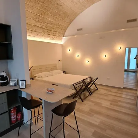 Il Porto E Di Casa Trani